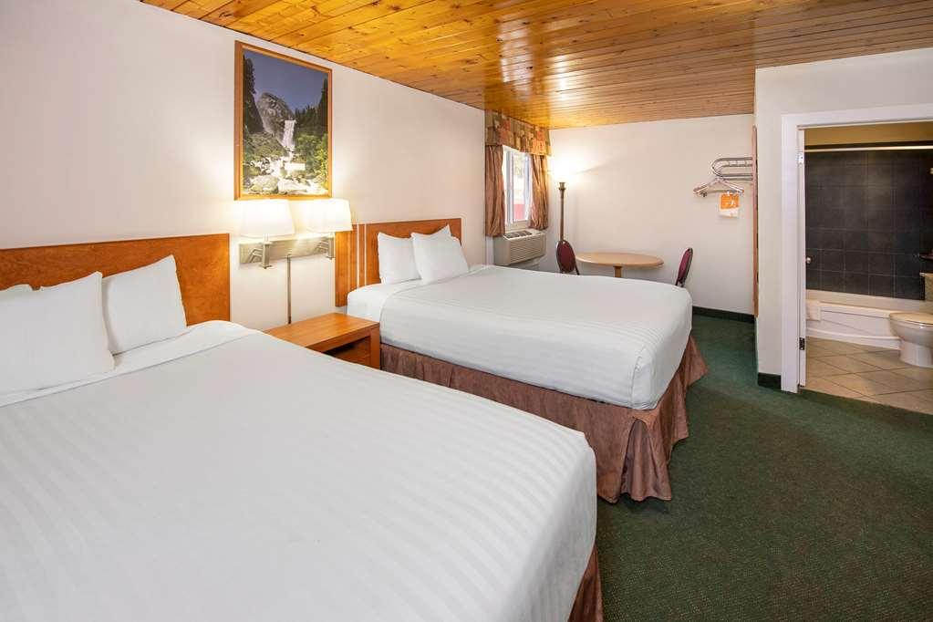 Econo Lodge Inn & Suites Medicine Hat Cameră foto